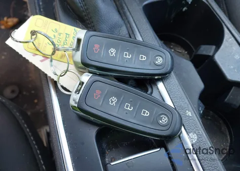 2019 Ford Escape Se из США, поврежденный, VIN 1FMCU9GD5KUB07776